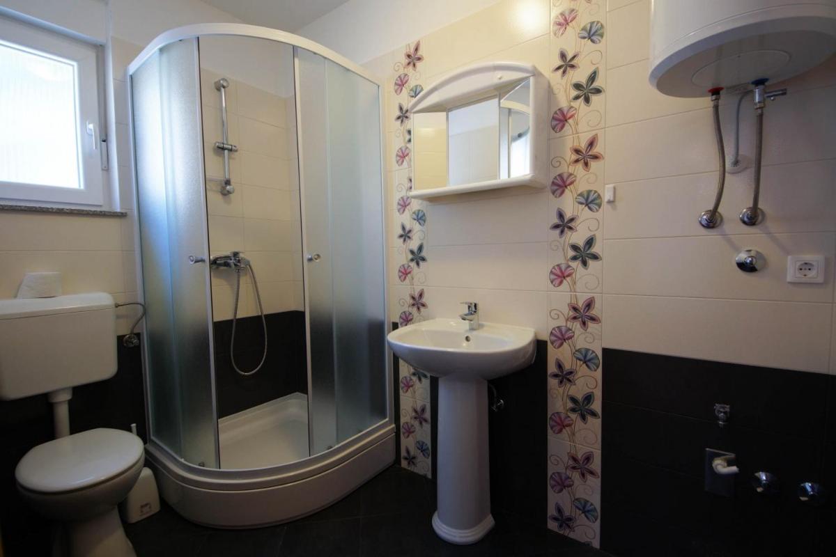 Appartement Mima à Sveti Juraj Extérieur photo