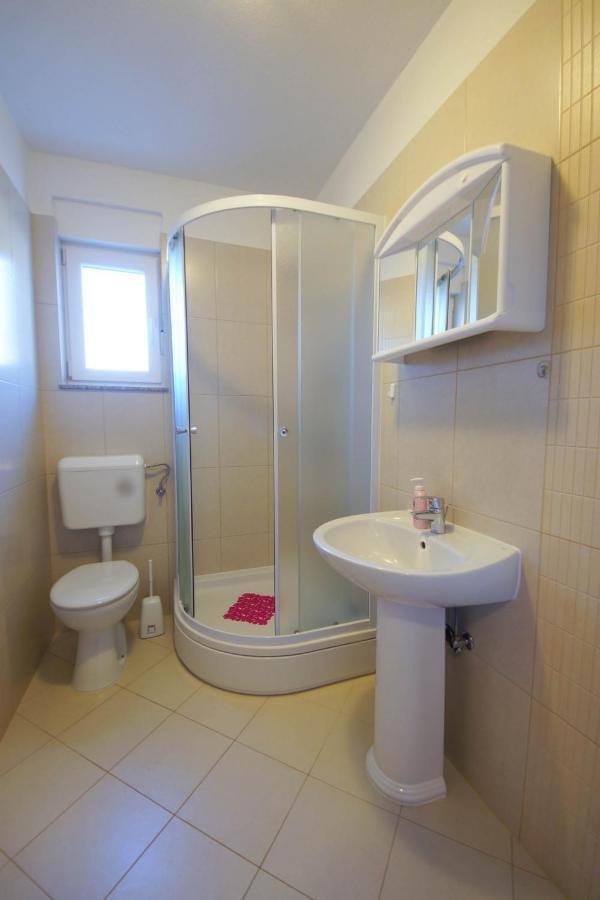 Appartement Mima à Sveti Juraj Extérieur photo