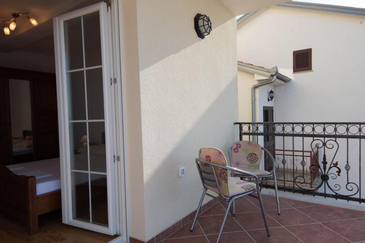 Appartement Mima à Sveti Juraj Extérieur photo